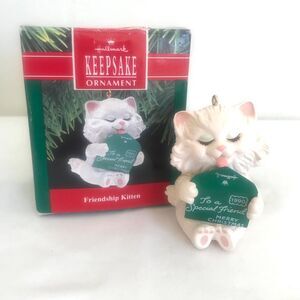 Hallmark Keepsake Friendship Kitten Christmas Ornament 1990 Envelope So Cute!